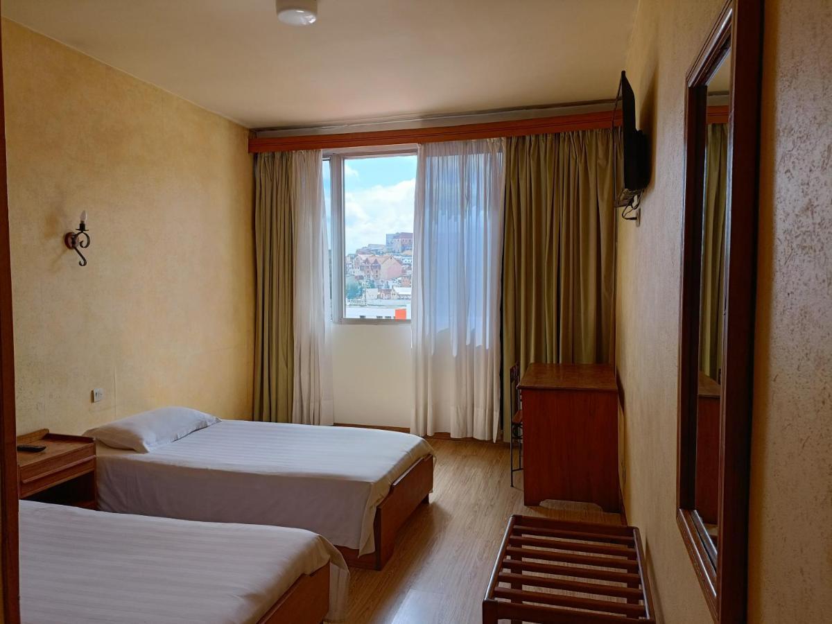 Aina Hotel Antananarivo Exteriér fotografie